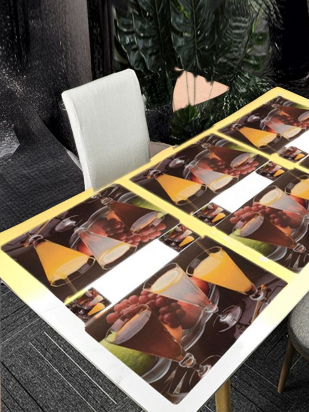 

REVEXO Brown & Gren12 Pcs Printed Rectangular Shaped Coasters & Table Placemats