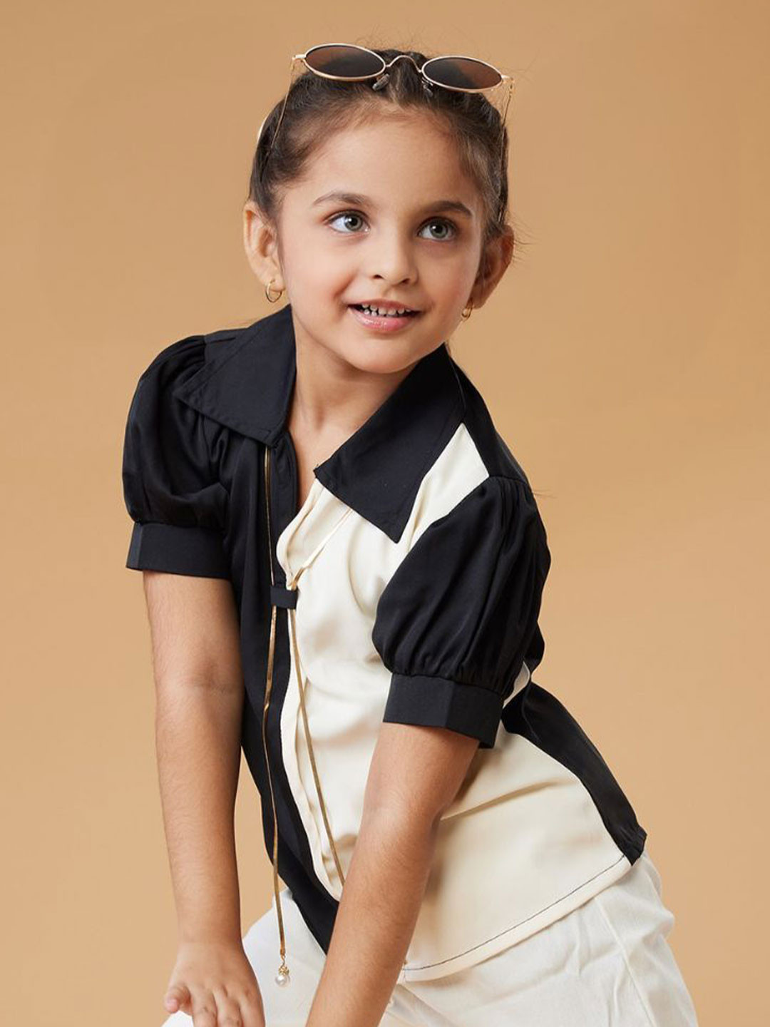 

MASTARANG Girls Colourblocked Shirt Collar Top, Black