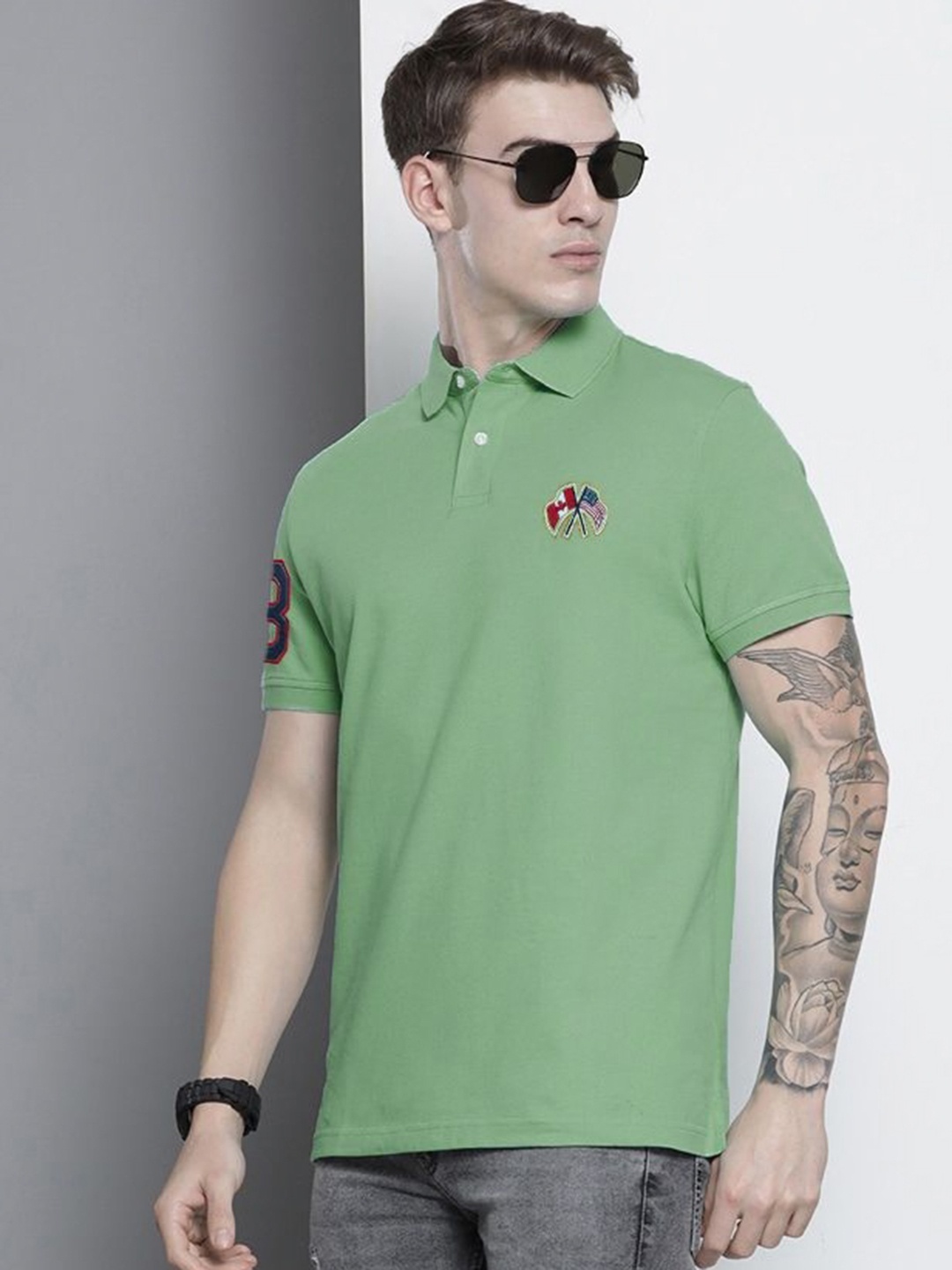 

MERRIMENT Men Solid Polo Collar Cotton T-shirt, Green