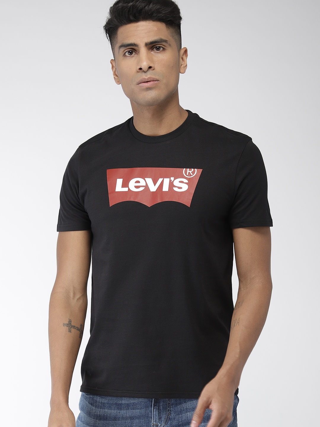 

Levis Men Black Printed Round Neck Pure Cotton T-shirt