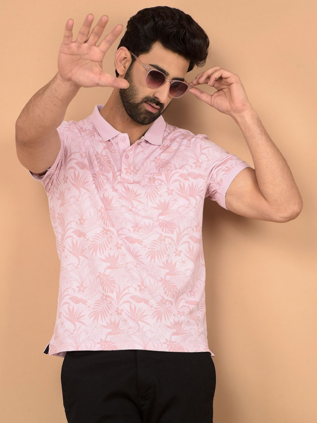 

Crimsoune Club Men Floral Printed Polo Collar Cotton T-shirt, Pink