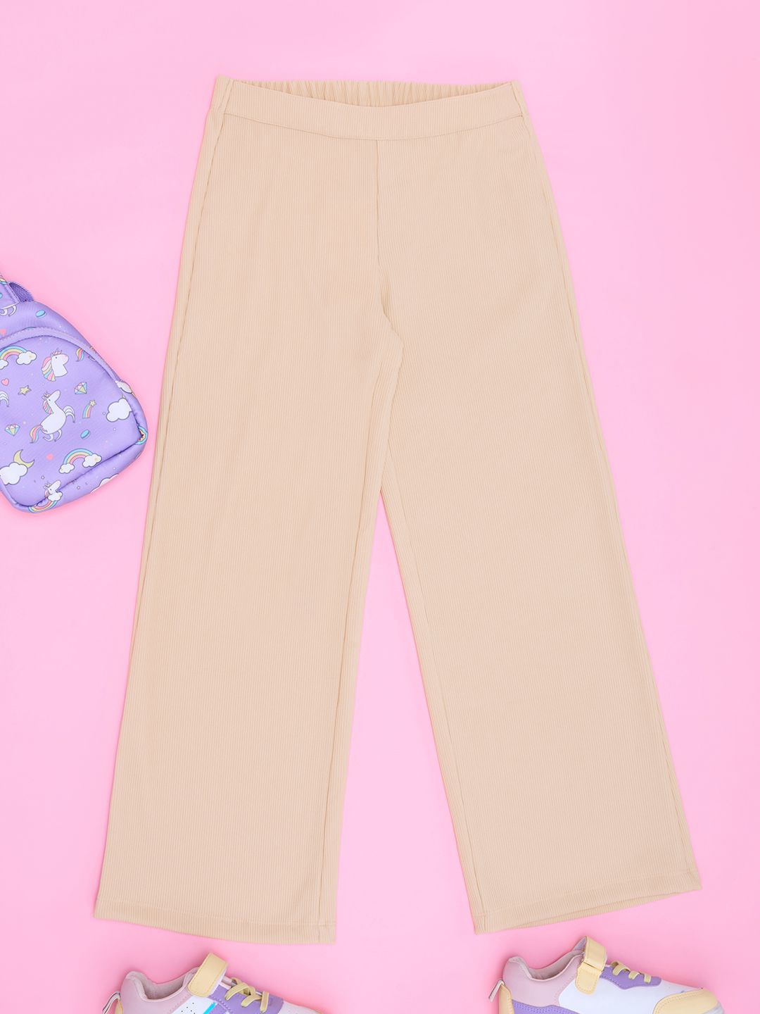 

Pantaloons Junior Girls Mid Rise Track Pants, Beige