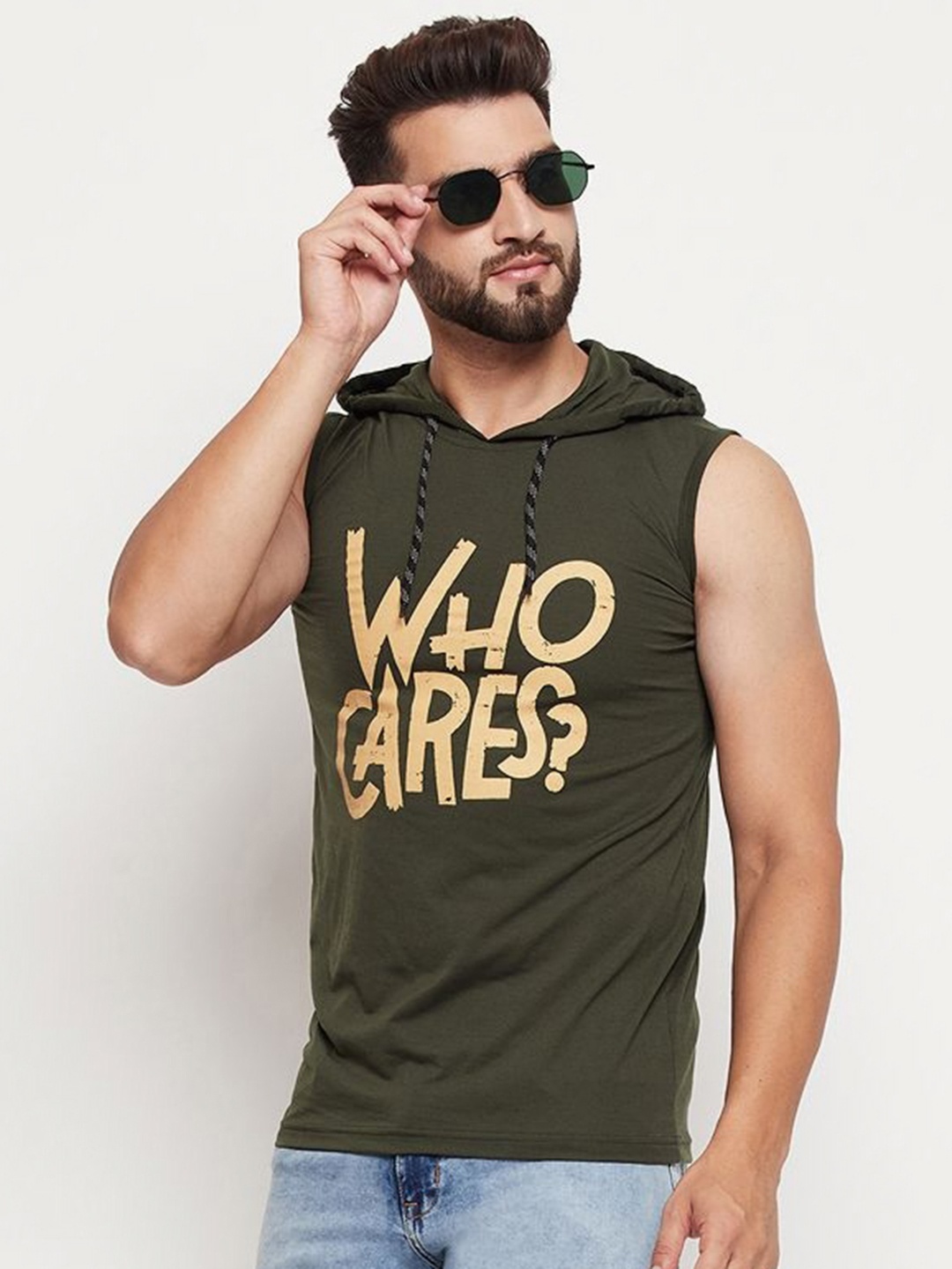 

RELANE Men Typography Printed Hood Cotton T-shirt, Olive
