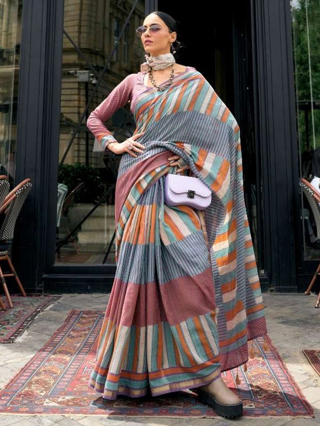 

Suha Striped Pure Cotton Saree, Grey