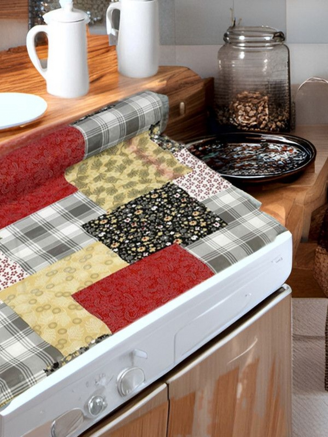 

REVEXO Beige Set of 1 Water Resistant Shelf Liner Organisers