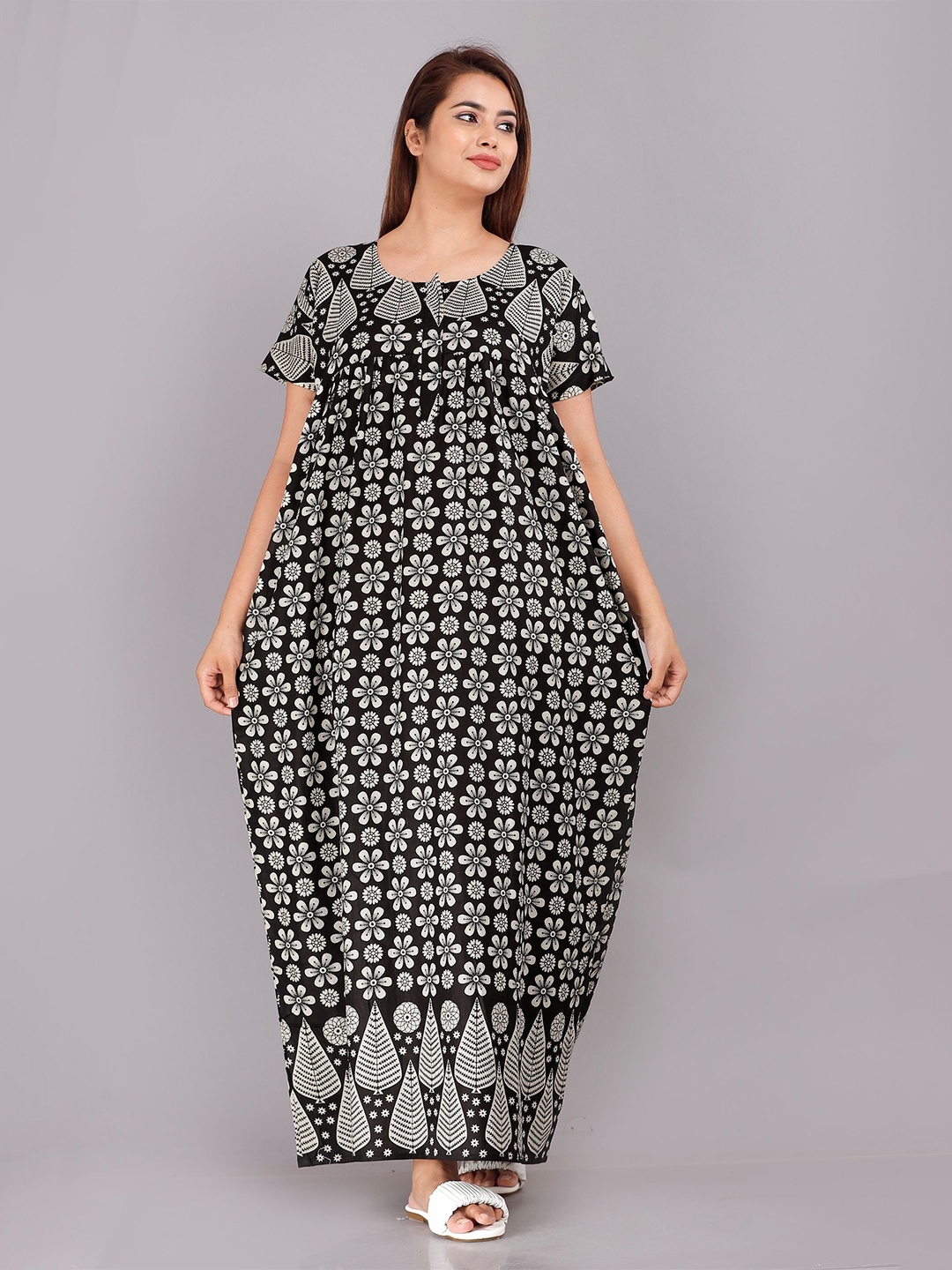 

PR PINK ROYAL Printed Maxi Nightdress, Black