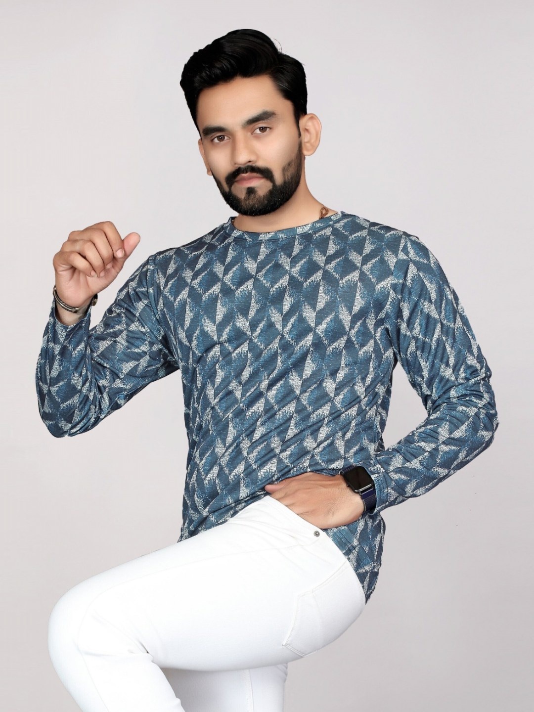 

FABRIPPLE Men Printed Pockets T-shirt, Multi