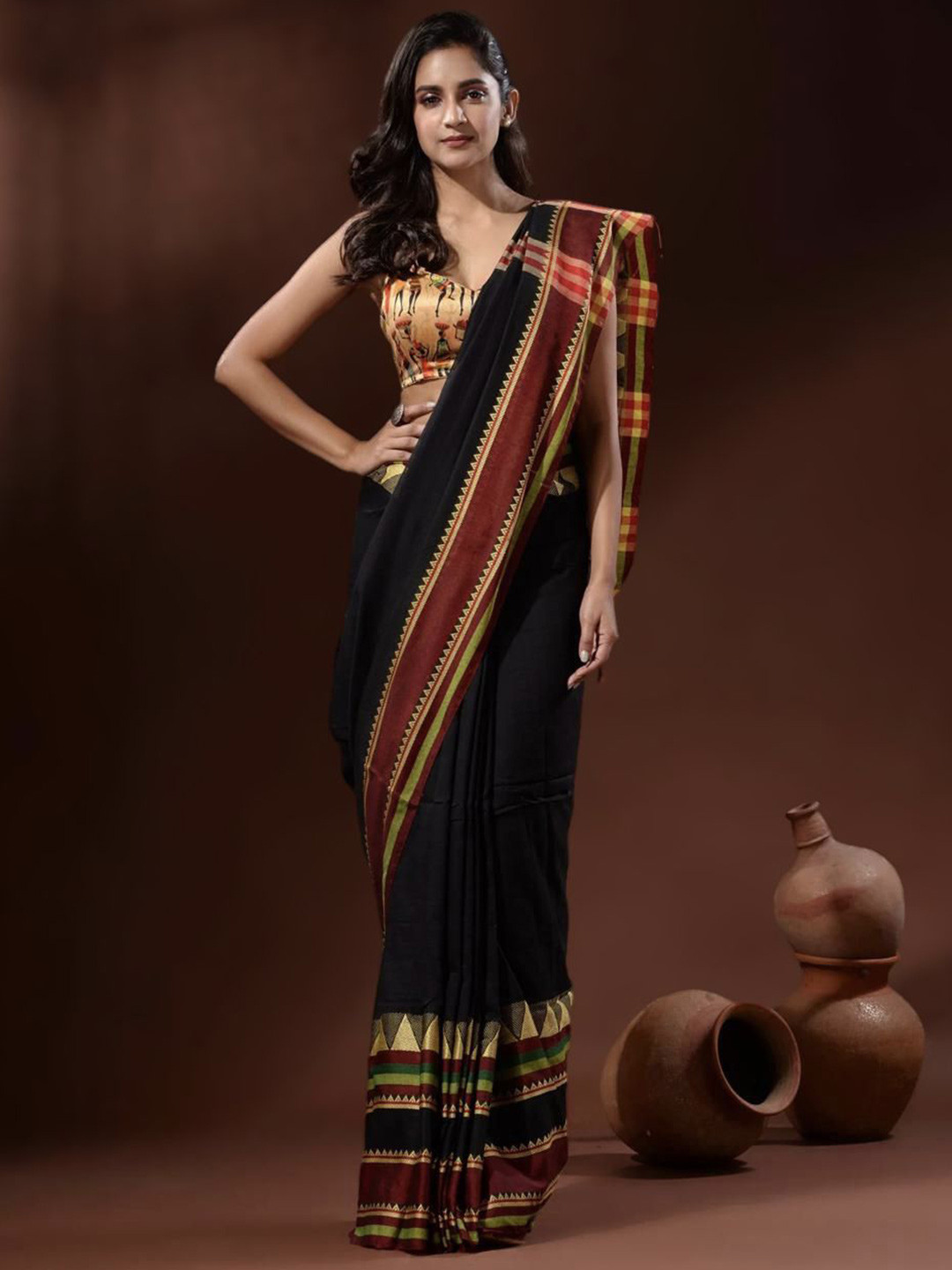 

SRILOK Woven Design Pure Cotton Khadi Saree, Black