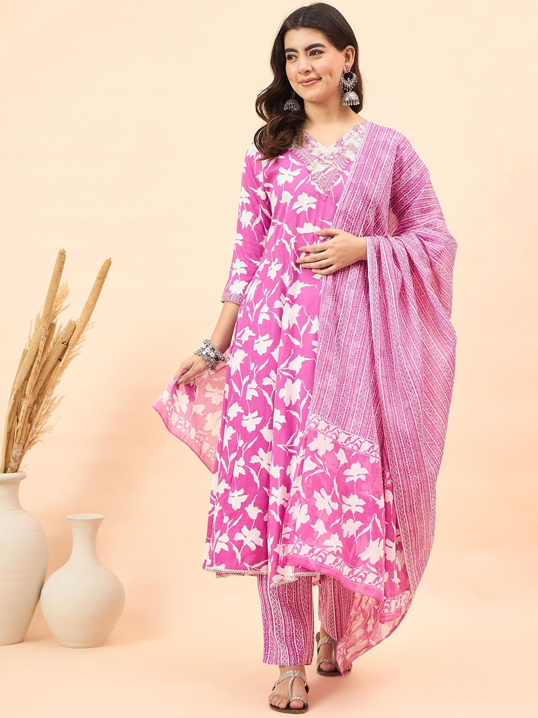 

Anouk Floral Printed Pure Cotton Kurta With Trousers & Dupatta, Pink