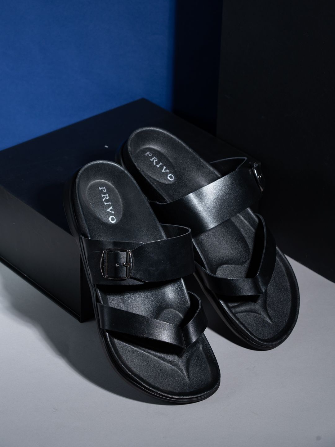 

PRIVO by Inc.5 Men Leather Comfort Sandals, Black