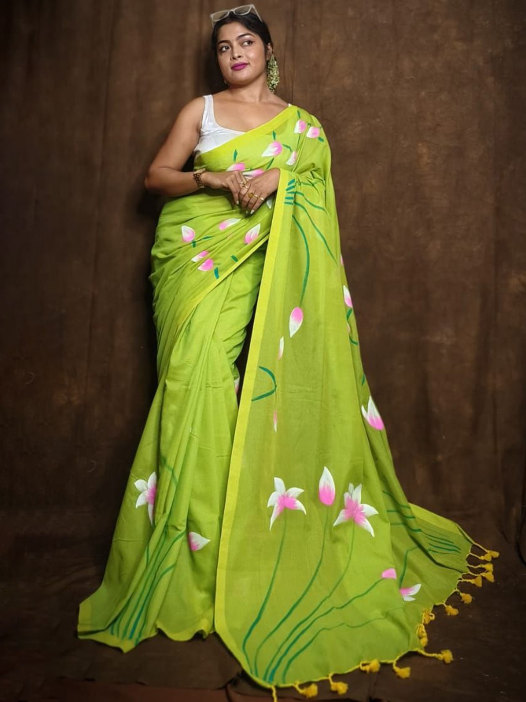 

SRILOK Floral Printed Pure Cotton Saree, Green