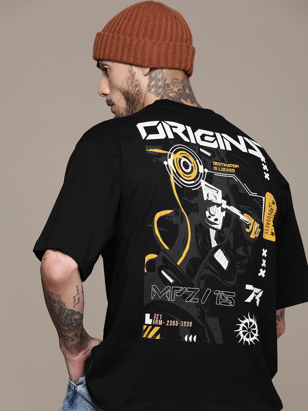 

The Roadster Lifestyle Co. Oversized Fit Pure Cotton Graphic Printed Drop-Shoulder Sleeves Casual T-shirt, Black