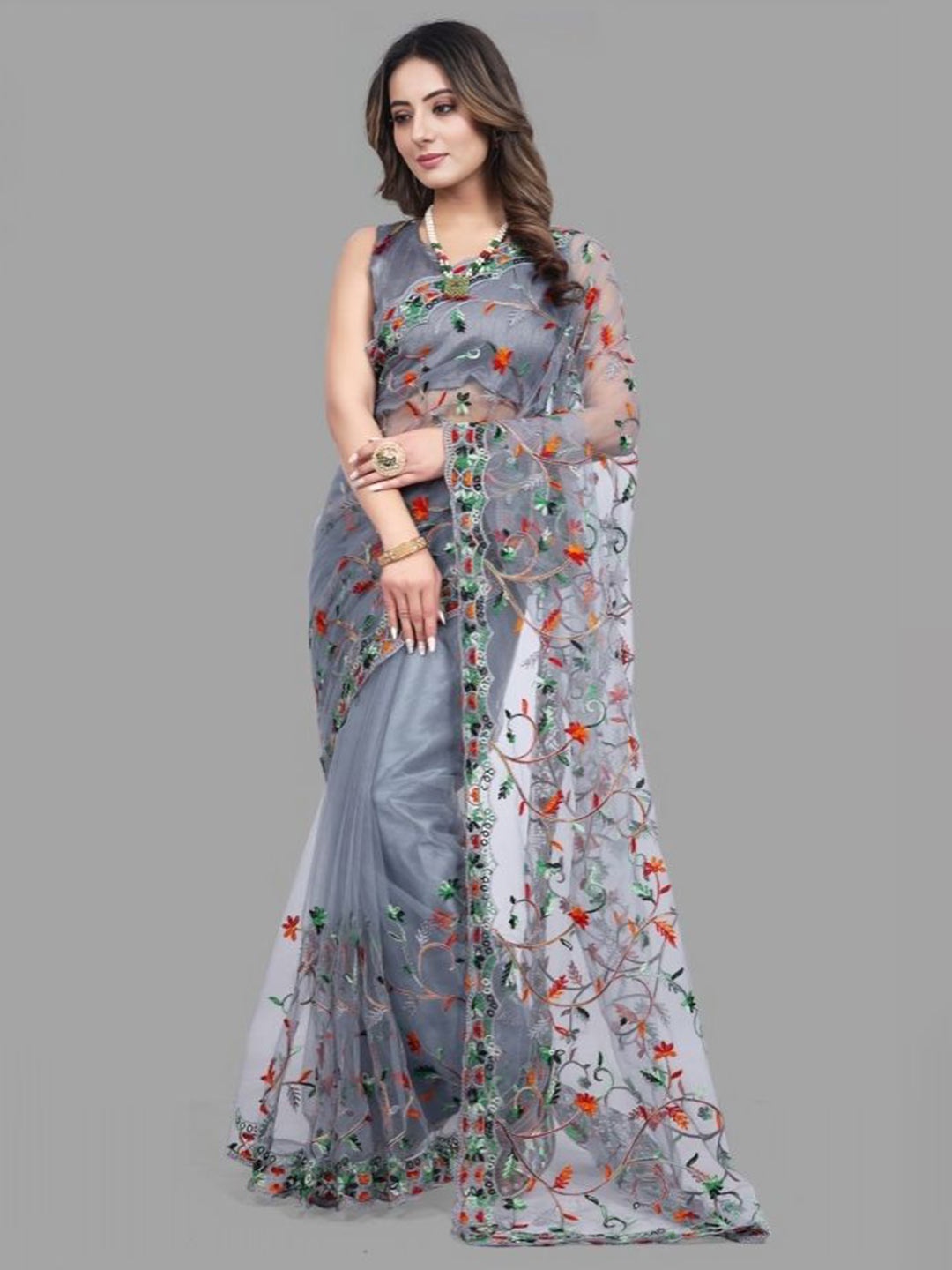 

APNISHA Floral Embellished Embroidered Saree, Grey