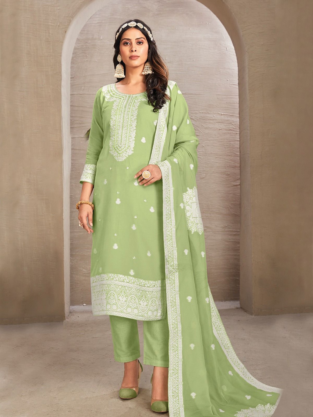 

ODETTE Ethnic Motifs Embroidered Zari Organza Semi-Stitched Dress Material, Green