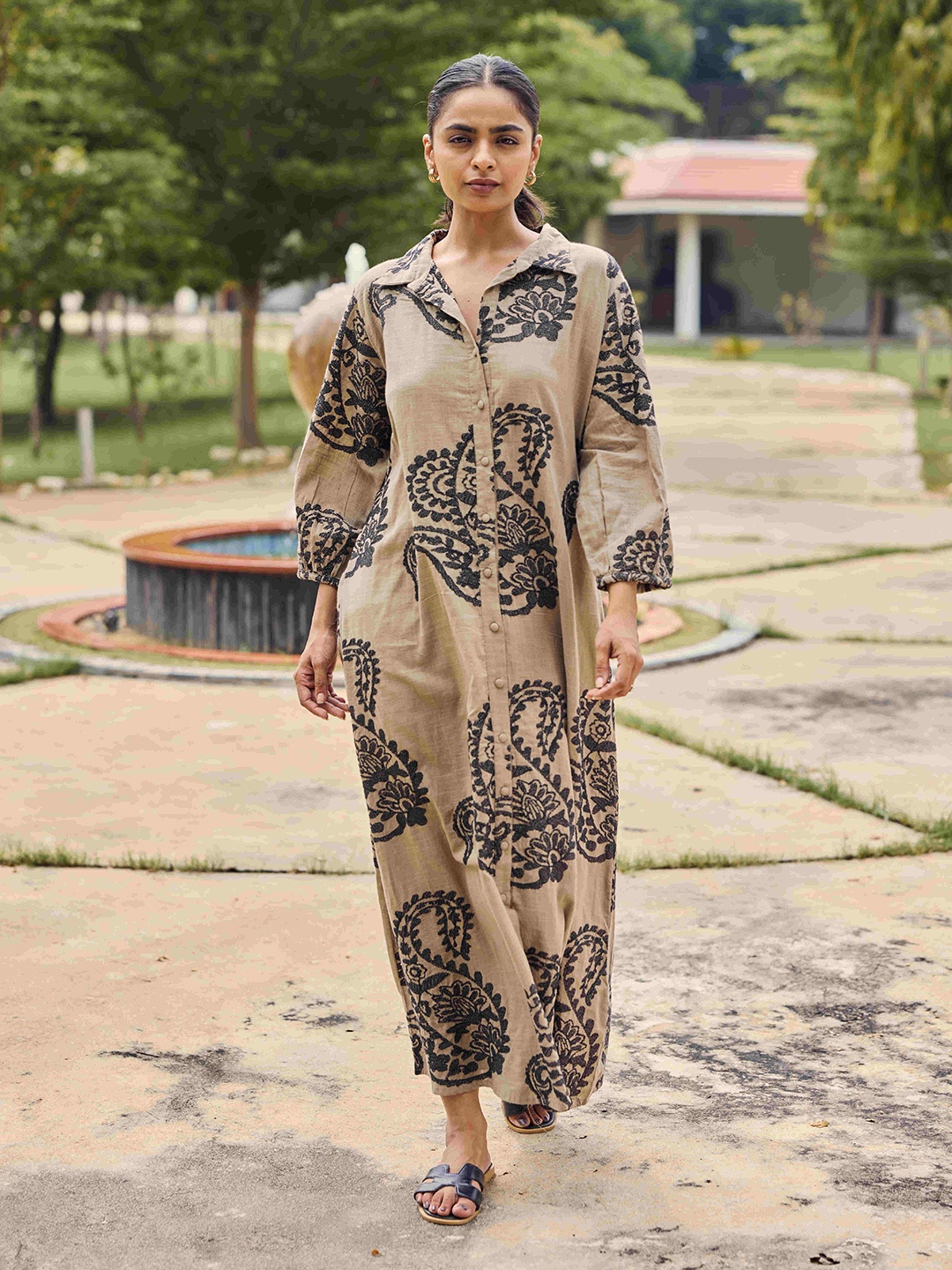 

Sencei Women Printed Shirt Collared Maxi Dress, Beige