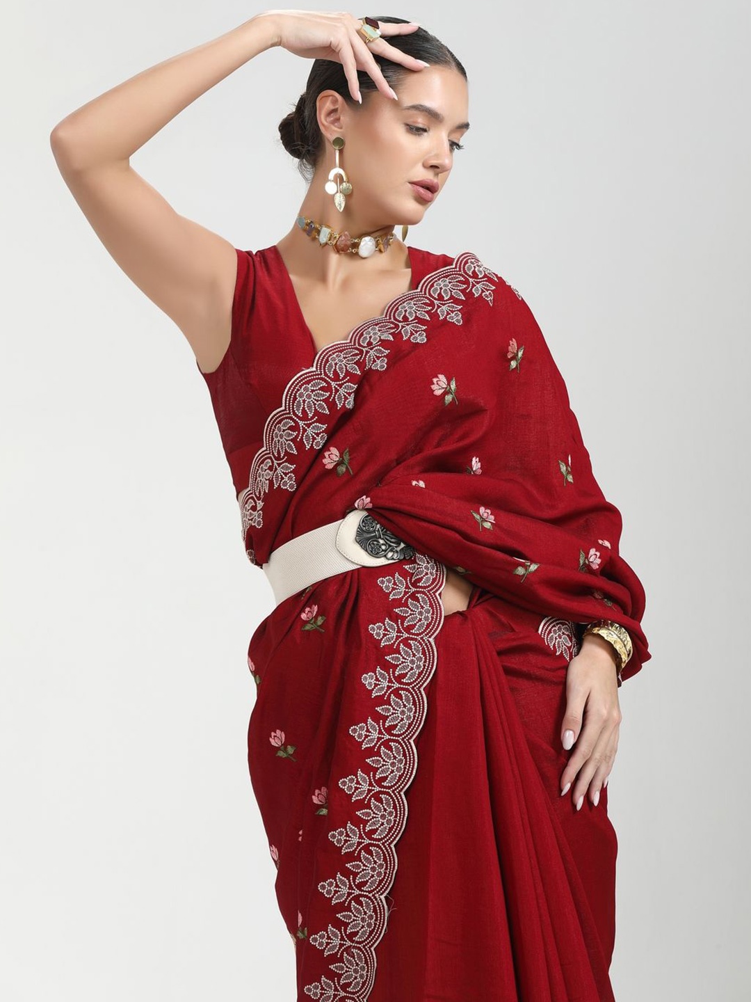 

Suha Floral Printed Saree, Maroon