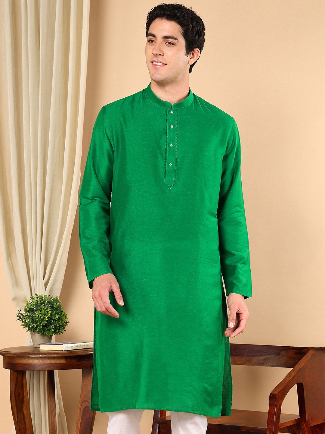 

TATTVA Mandarin Collar Pure Cotton Kurta With Pyjamas, Green