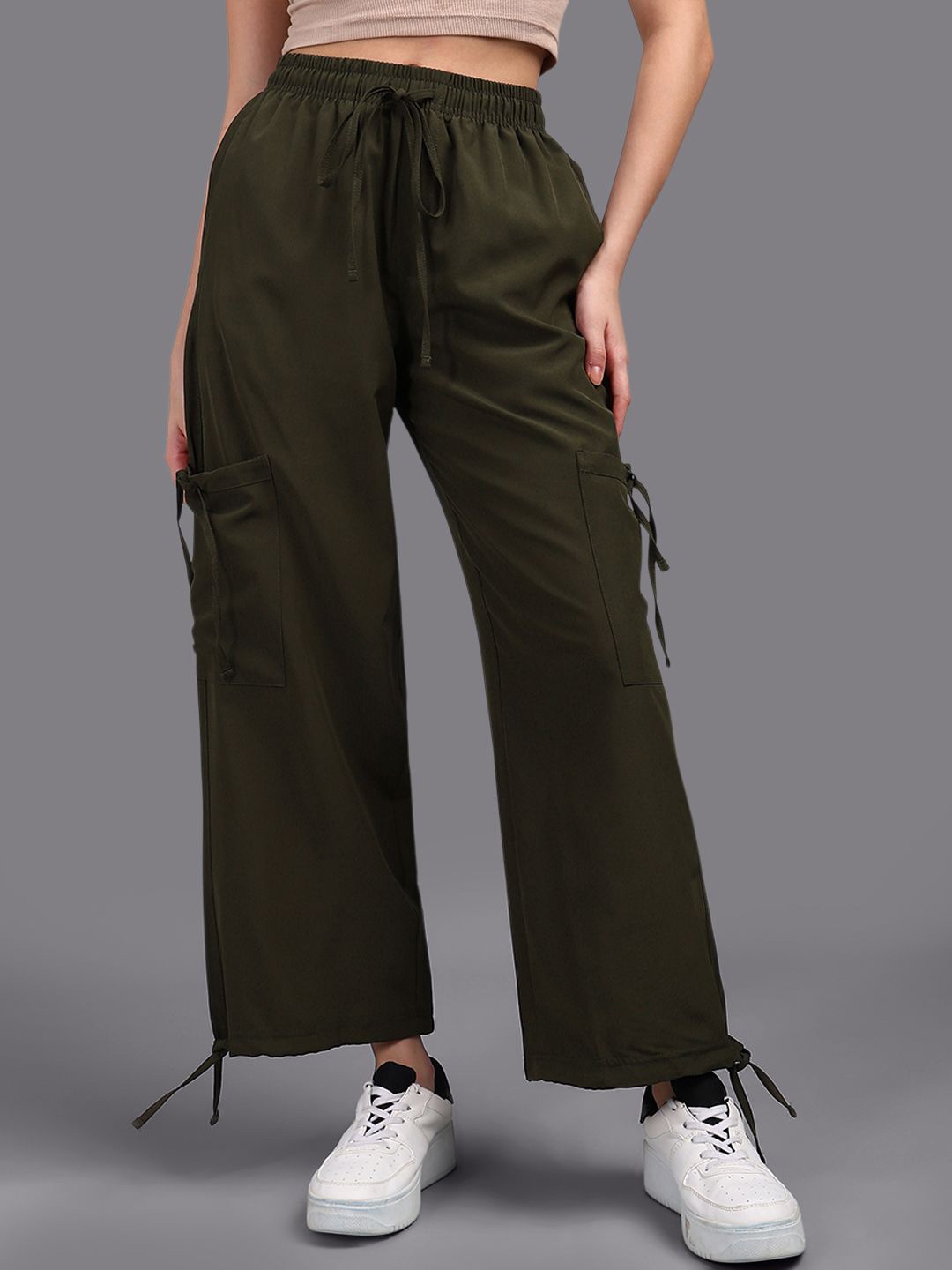 

HRX by Hrithik Roshan Women Mid Rise Joggers, Olive