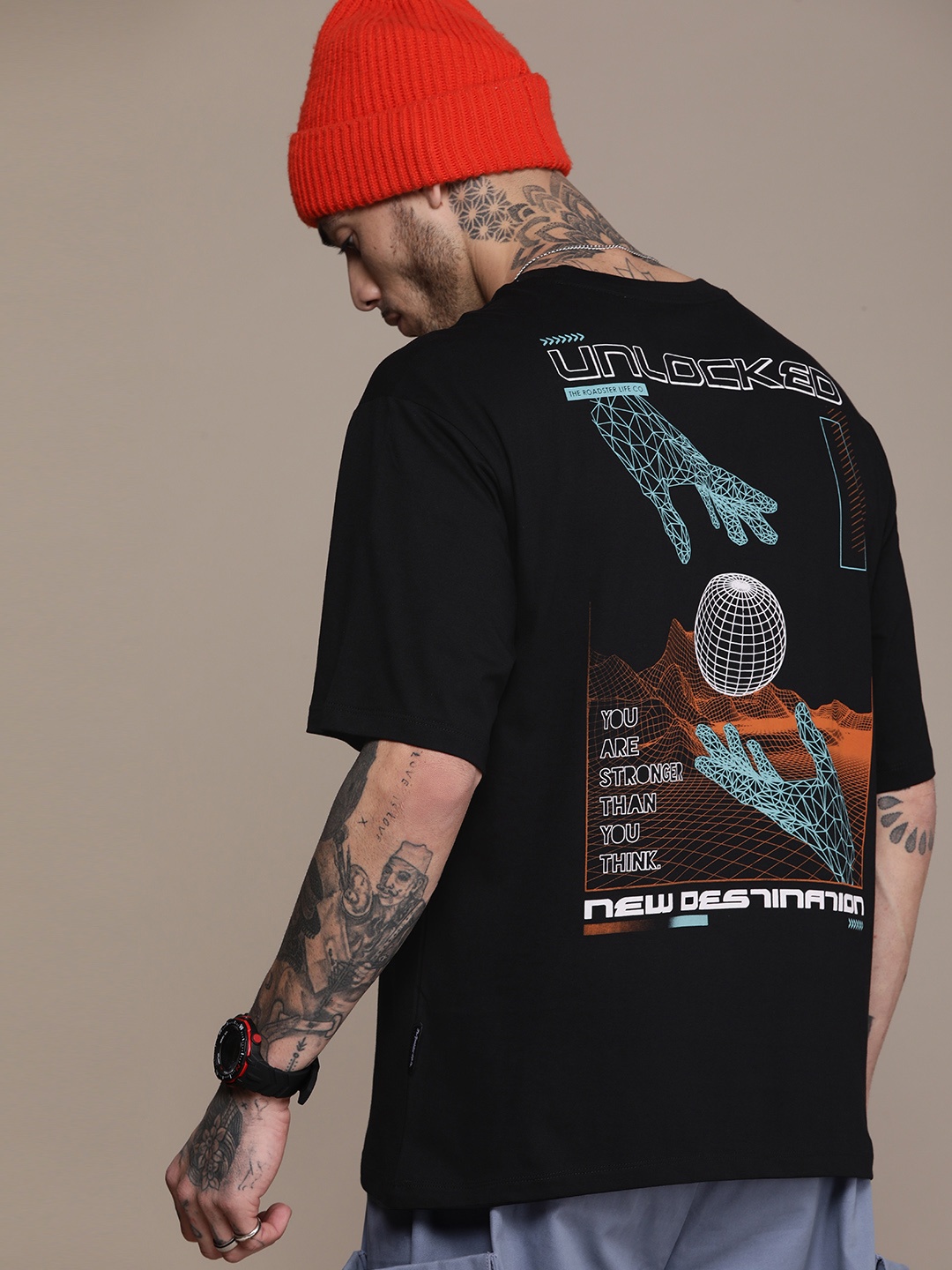 

The Roadster Life Co. Printed Drop-Shoulder Sleeves Pure Cotton T-shirt, Black