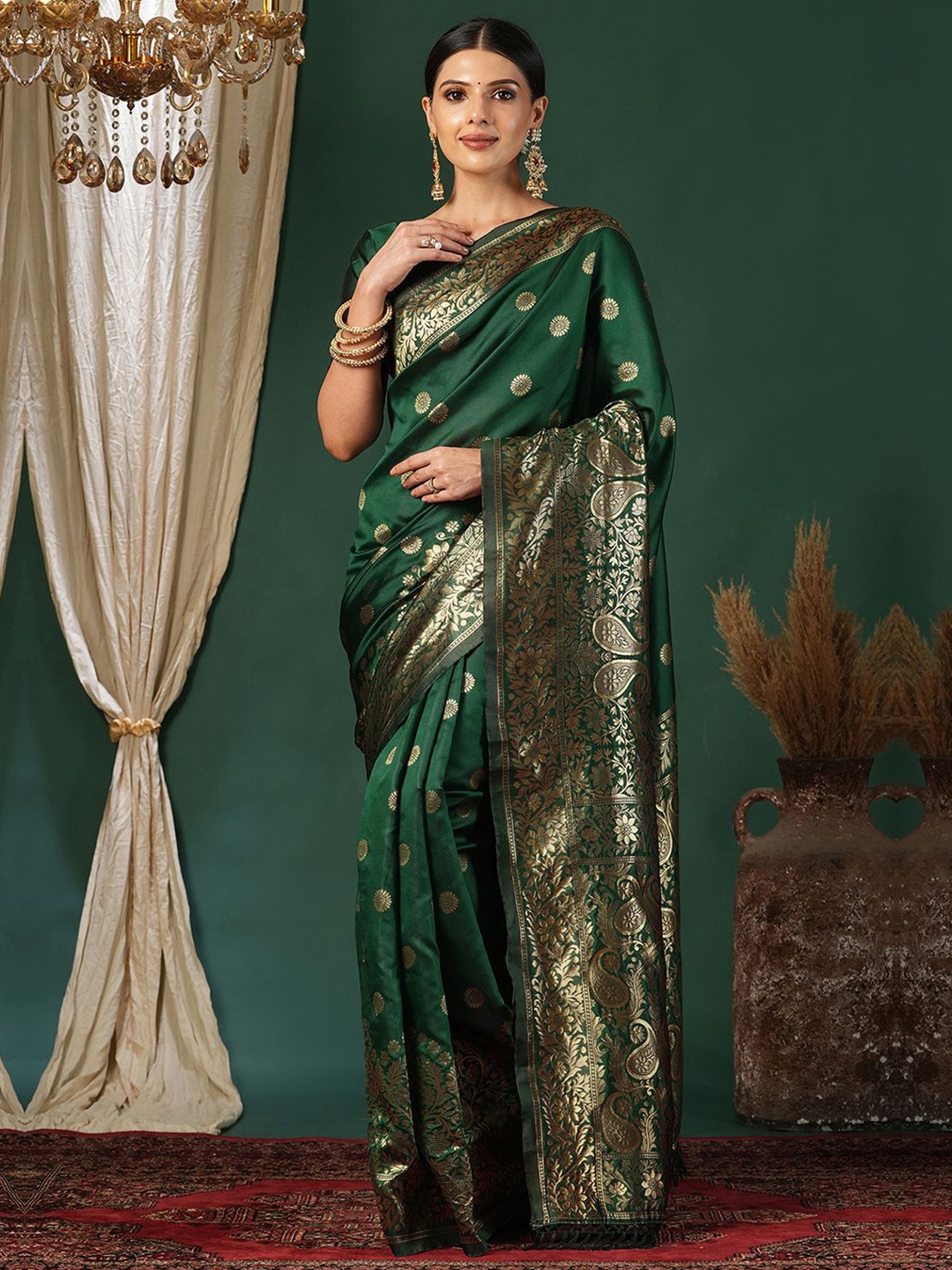 

KALINI Woven Design Zari Silk Blend Banarasi Saree, Green