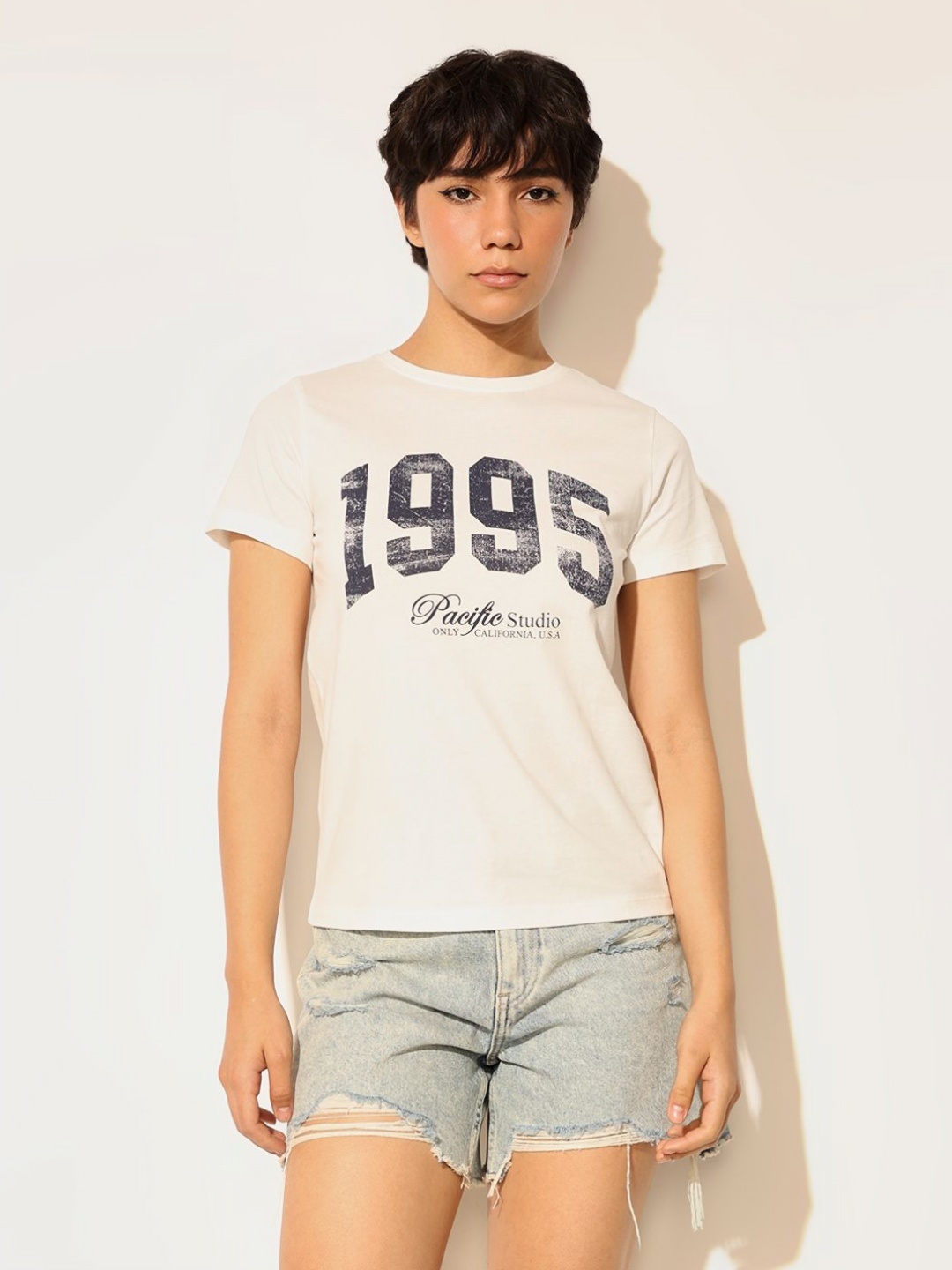 

ONLY Women Typography Printed Round Neck Cotton T-shirt, White