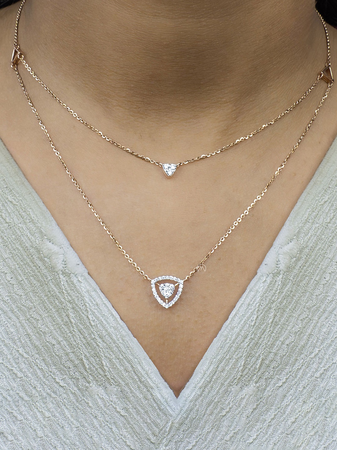 

MAIORA Women Tri-Line Diamond Necklace - 18 Kt, Rose gold