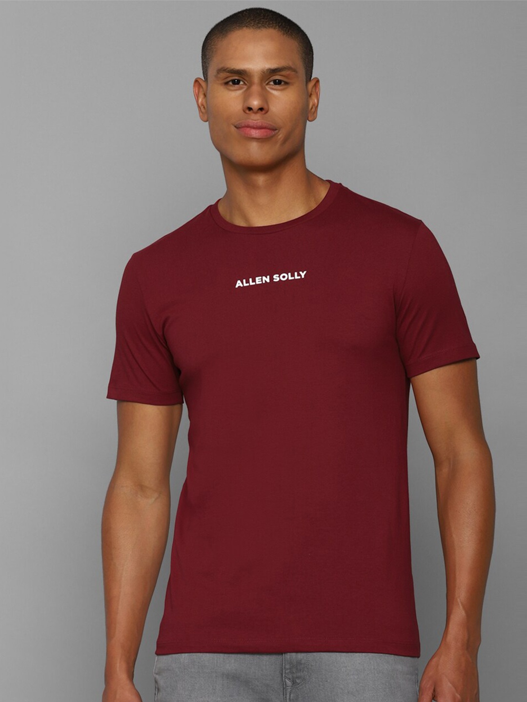 

Allen Solly Men Maroon Slim Fit Pure Cotton T-shirt