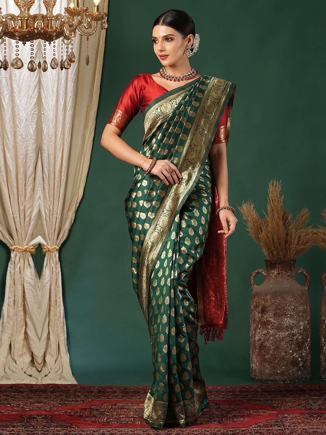 

KALINI Woven Design Zari Silk Blend Banarasi Saree, Green