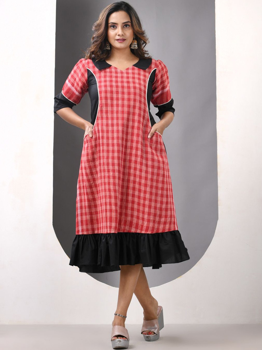 

Charukriti Checked Cotton A-line Ethnic Dress, Red