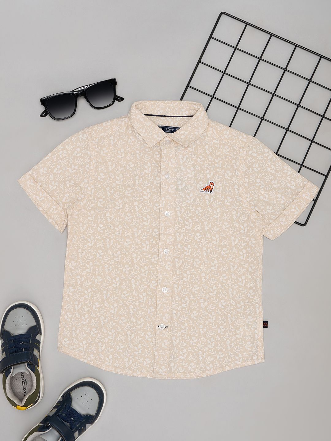 

Pantaloons Junior Boys Spread Collar Floral Printed Cotton Casual Shirt, Beige