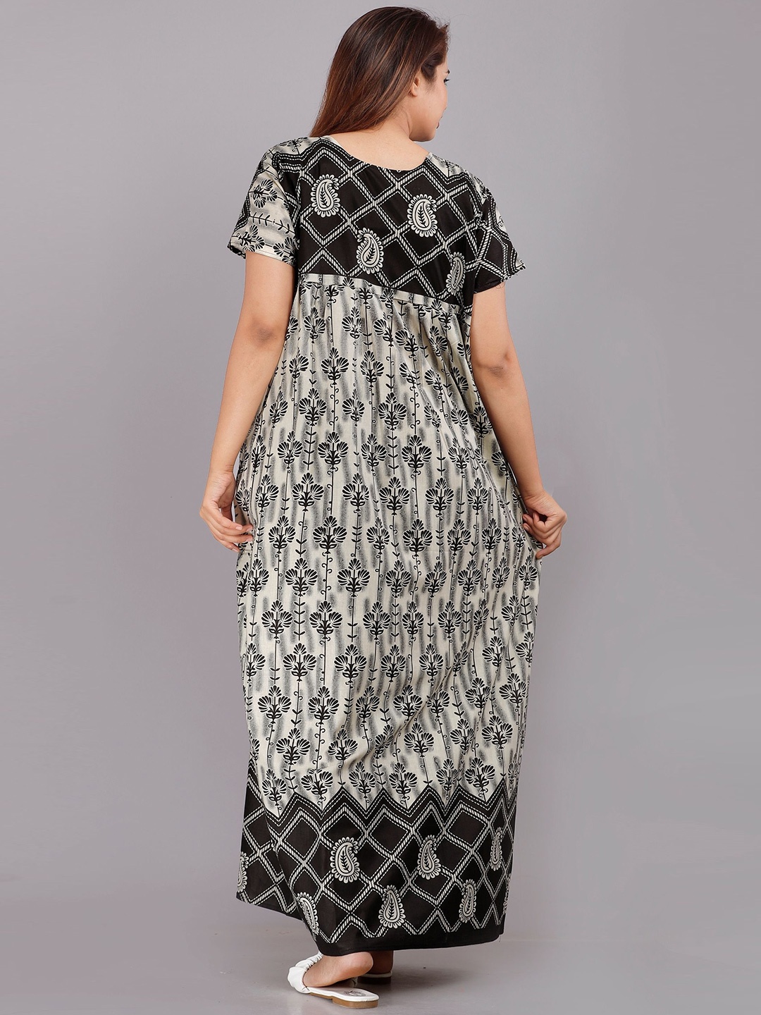 

PR PINK ROYAL Printed Maxi Nightdress, Black