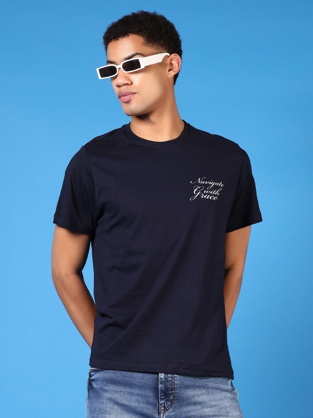 

V-Mart Men Graphic Printed Round Neck Cotton T-shirt, Navy blue