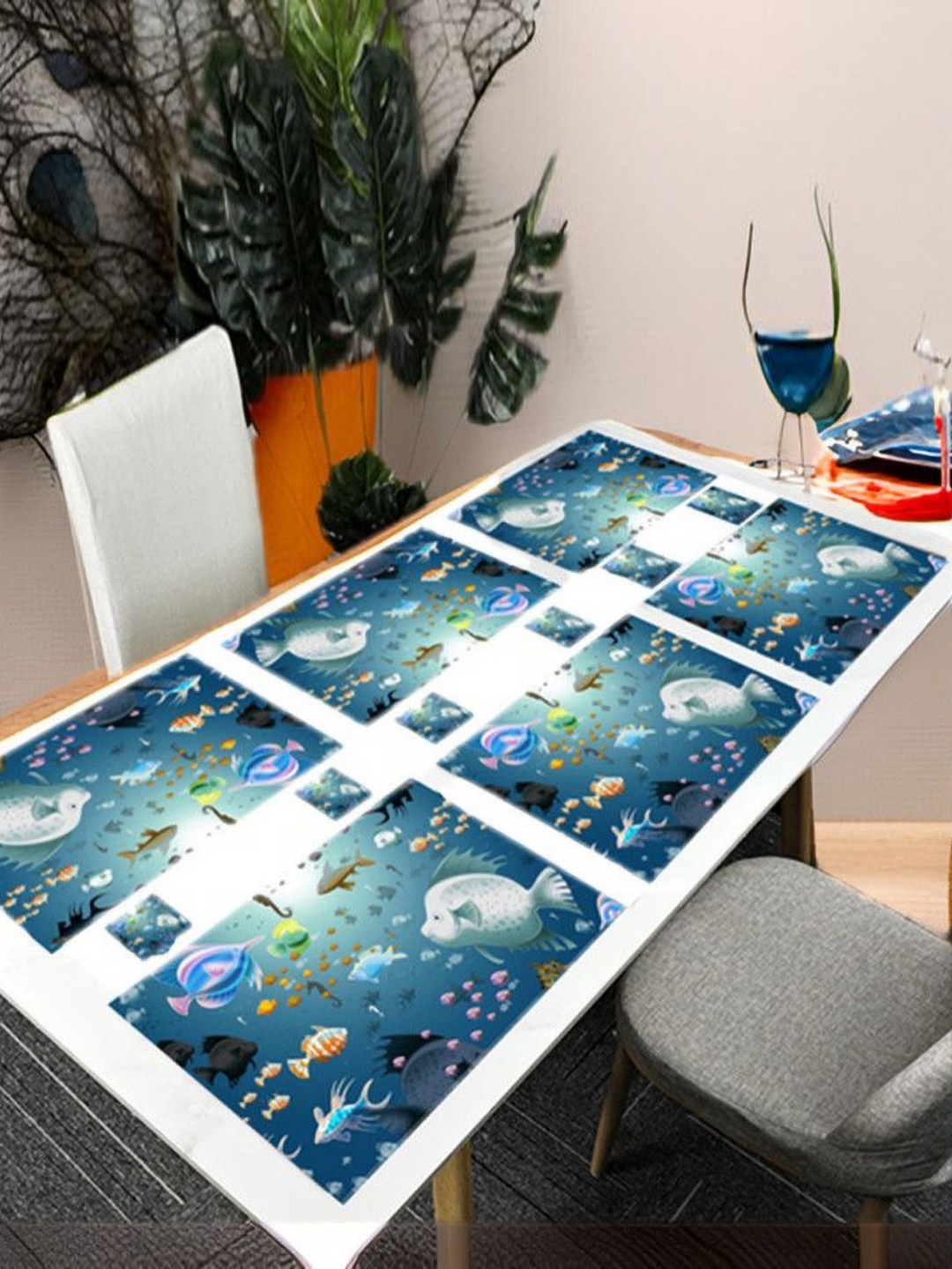 

REVEXO 6Pc Blue & White Printed Rectangle Costers & Table Placemats