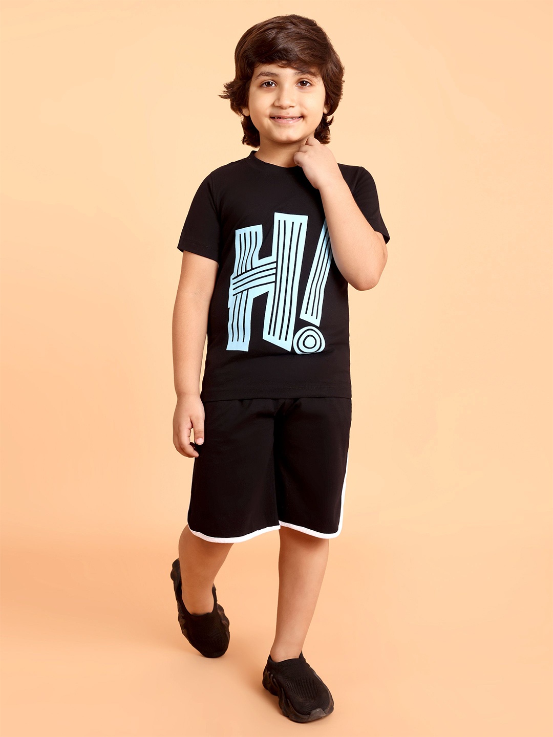 

YK Boys Printed Round Neck Pure Cotton T-Shirt With Shorts, Black