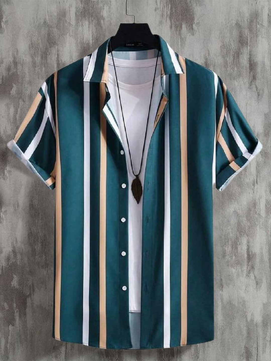 

iCome Men Spread Collar Vertical Striped Casual Shirt, Navy blue