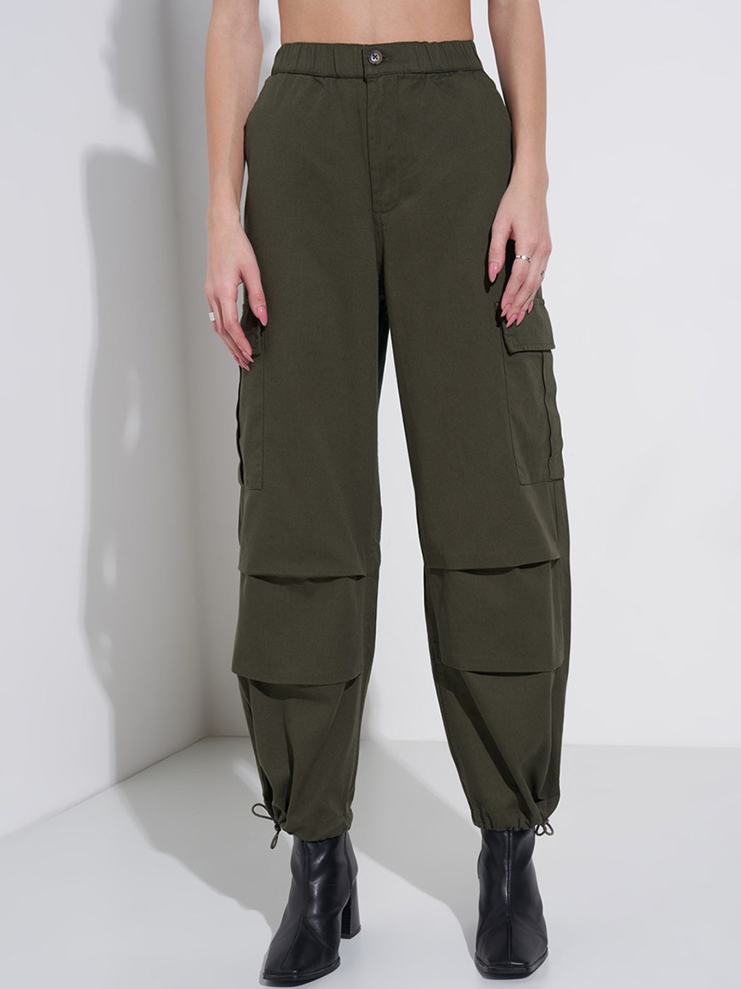 

SF JEANS by Pantaloons Women High-Rise Cargos Trousers, Olive