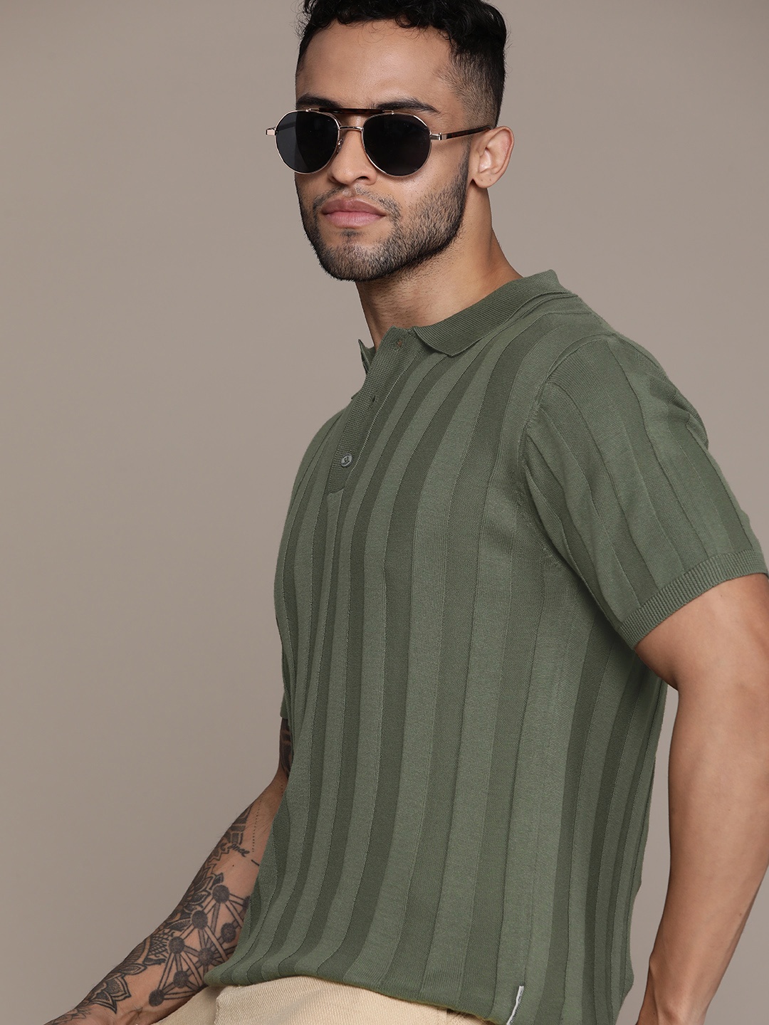 

The Roadster Lifestyle Co. Ribbed Pure Cotton Polo Collar T-shirt, Green
