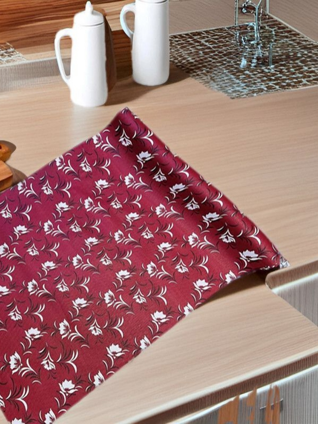 

REVEXO Pink Printed Water-Resistant Shelf Liner