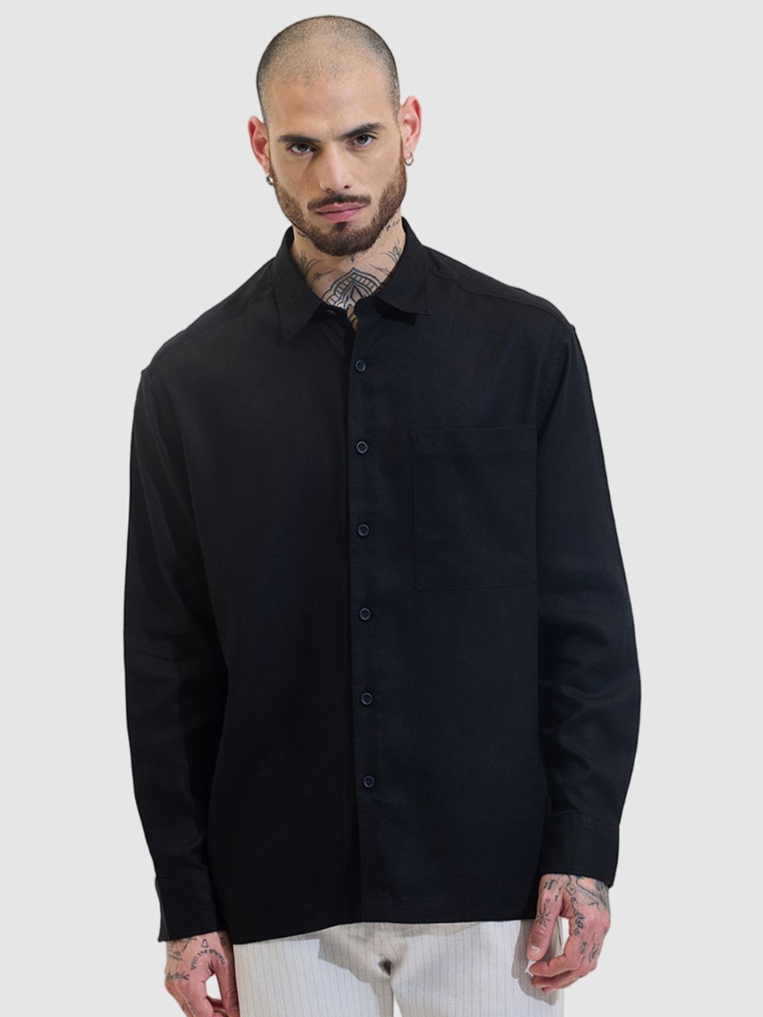 

Snitch Men Relaxed Fit Spread Collar Solid Linen Casual Shirt, Black