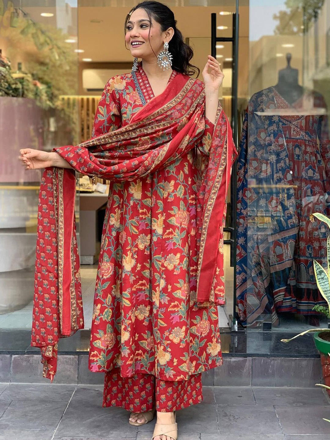 

KALINI Floral Printed V Neck Pure Cotton A-Line Kurta With Palazzos & Dupatta, Red