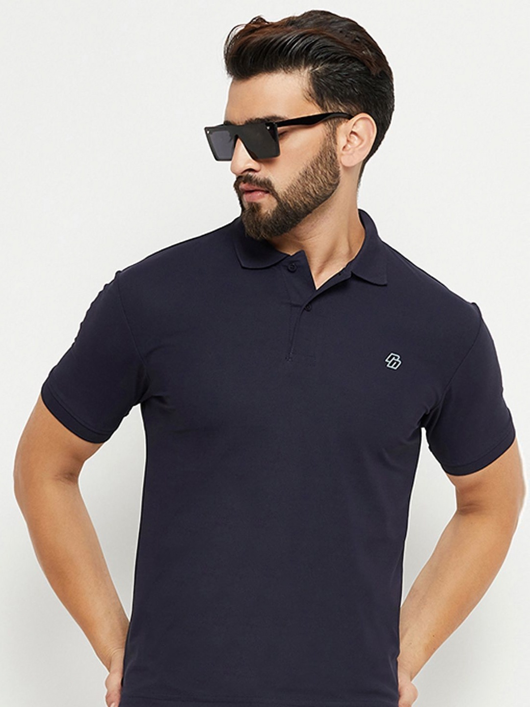 

RENUOVO Men Solid Polo Collar Cotton T-shirt, Navy blue