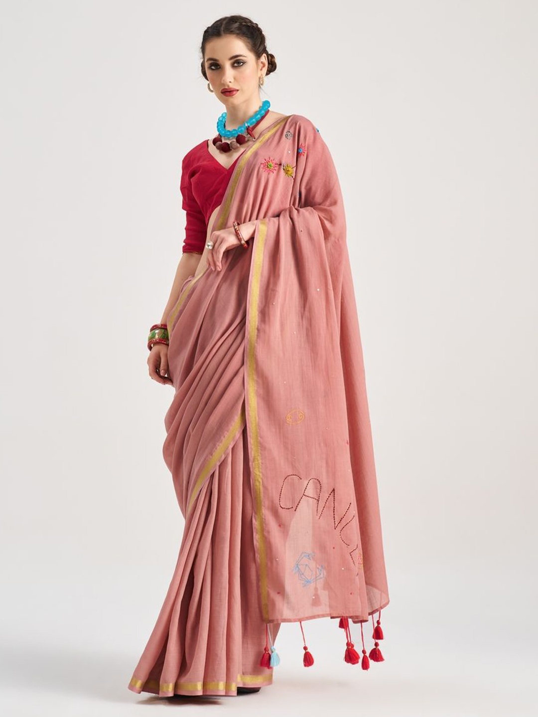 

Suha Floral Embroidered Zari Pure Cotton Saree, Pink