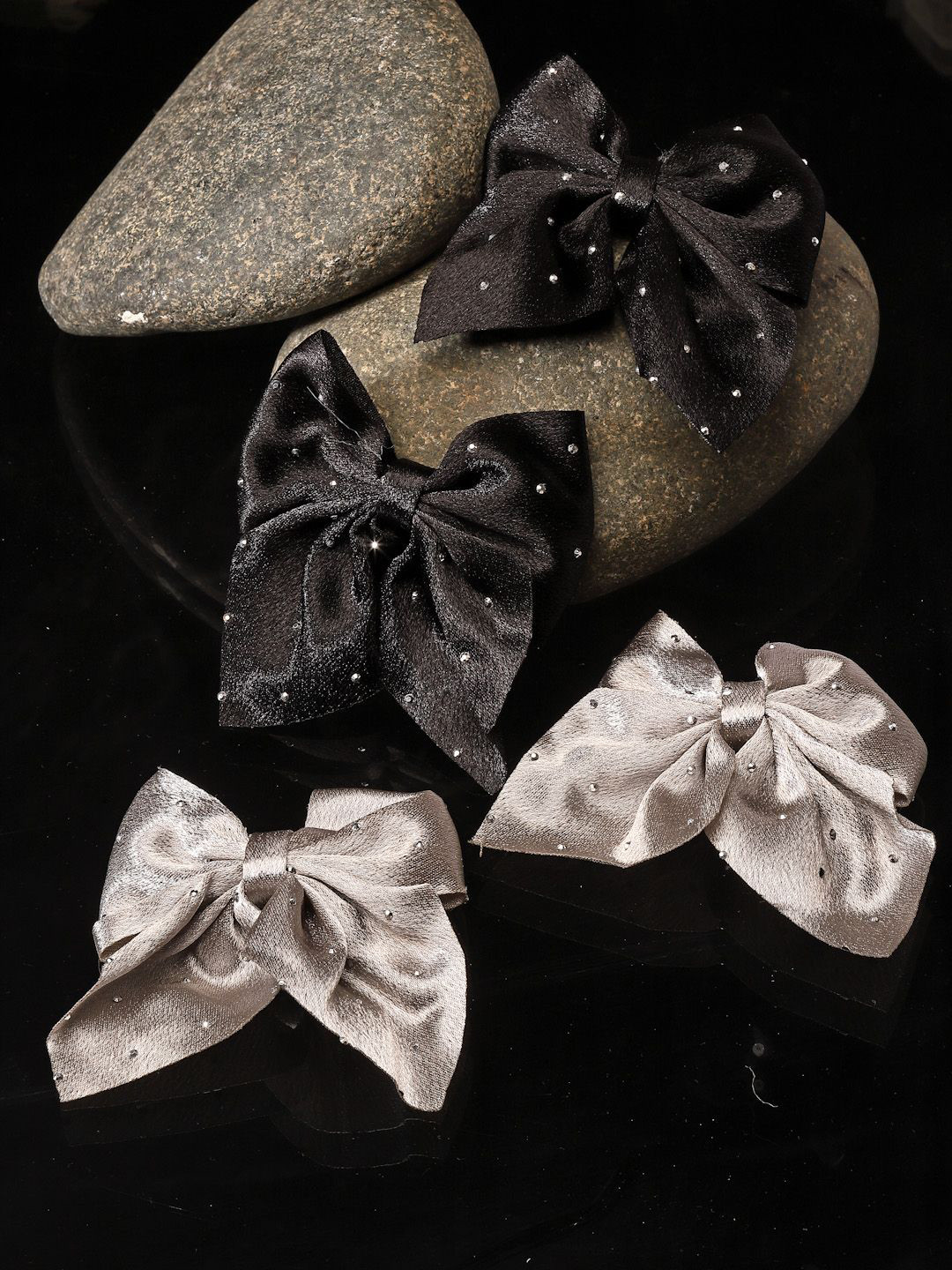 

Stoln Girls Set of 4 Embellished Bow Alligator Hair Clips, Grey