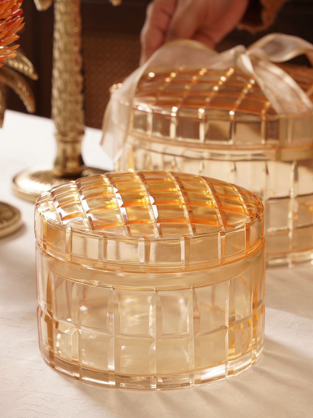 

Pure Home and Living Gold-Toned Ombre Cut Glass Box With Cover
