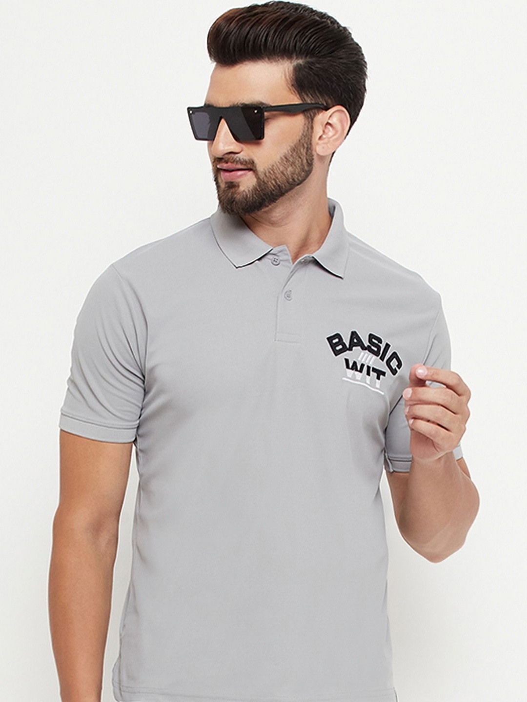 

RENUOVO Men Typography Printed Polo Collar Cotton T-shirt, Grey