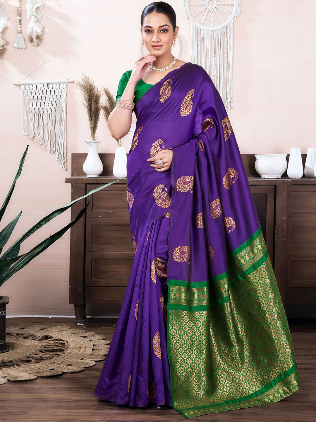 

KALINI Woven Design Zari Banarasi Saree, Violet