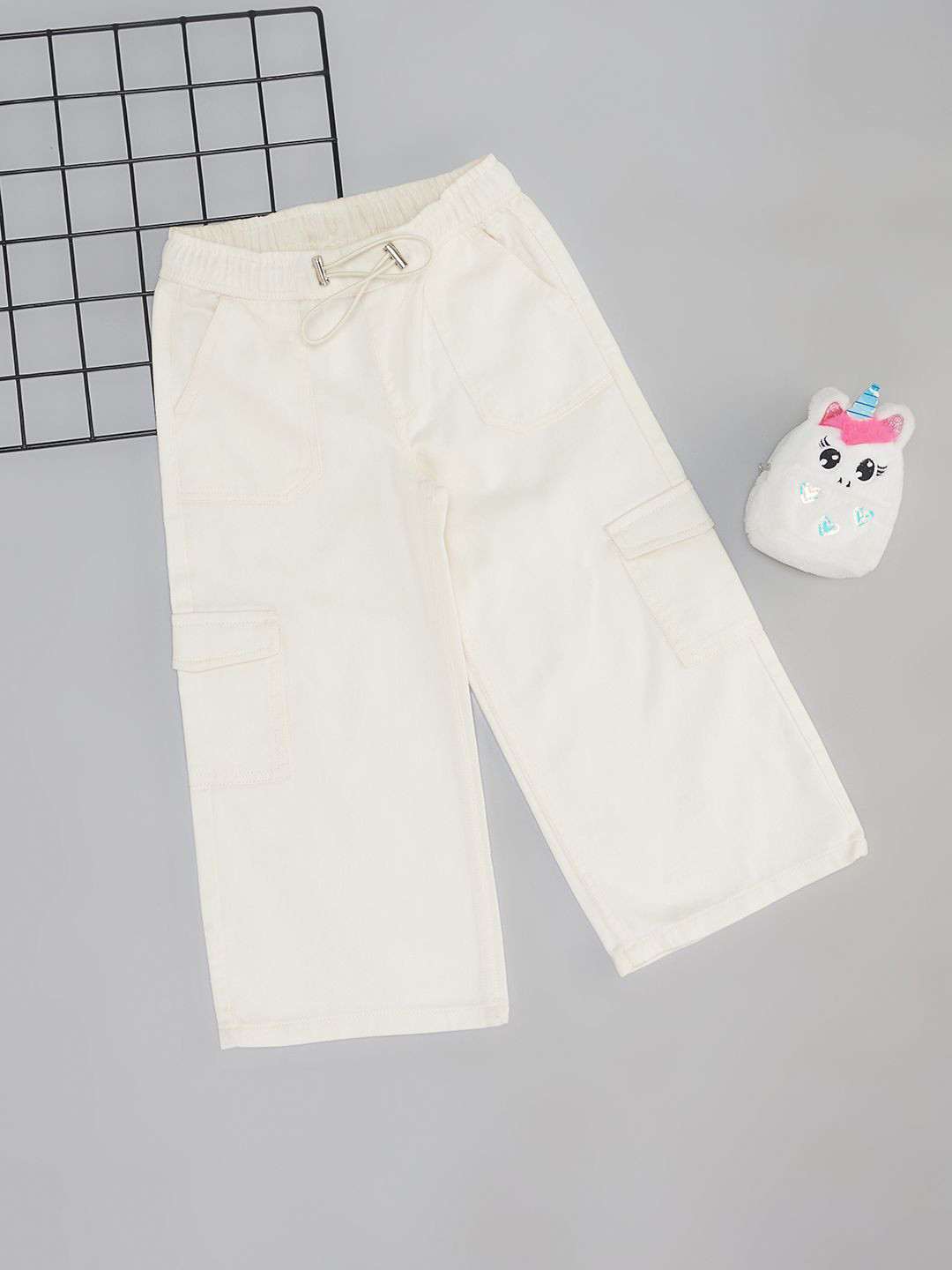 

Pantaloons Junior Girls Pure Cotton Flared Cargos Trousers, Off white