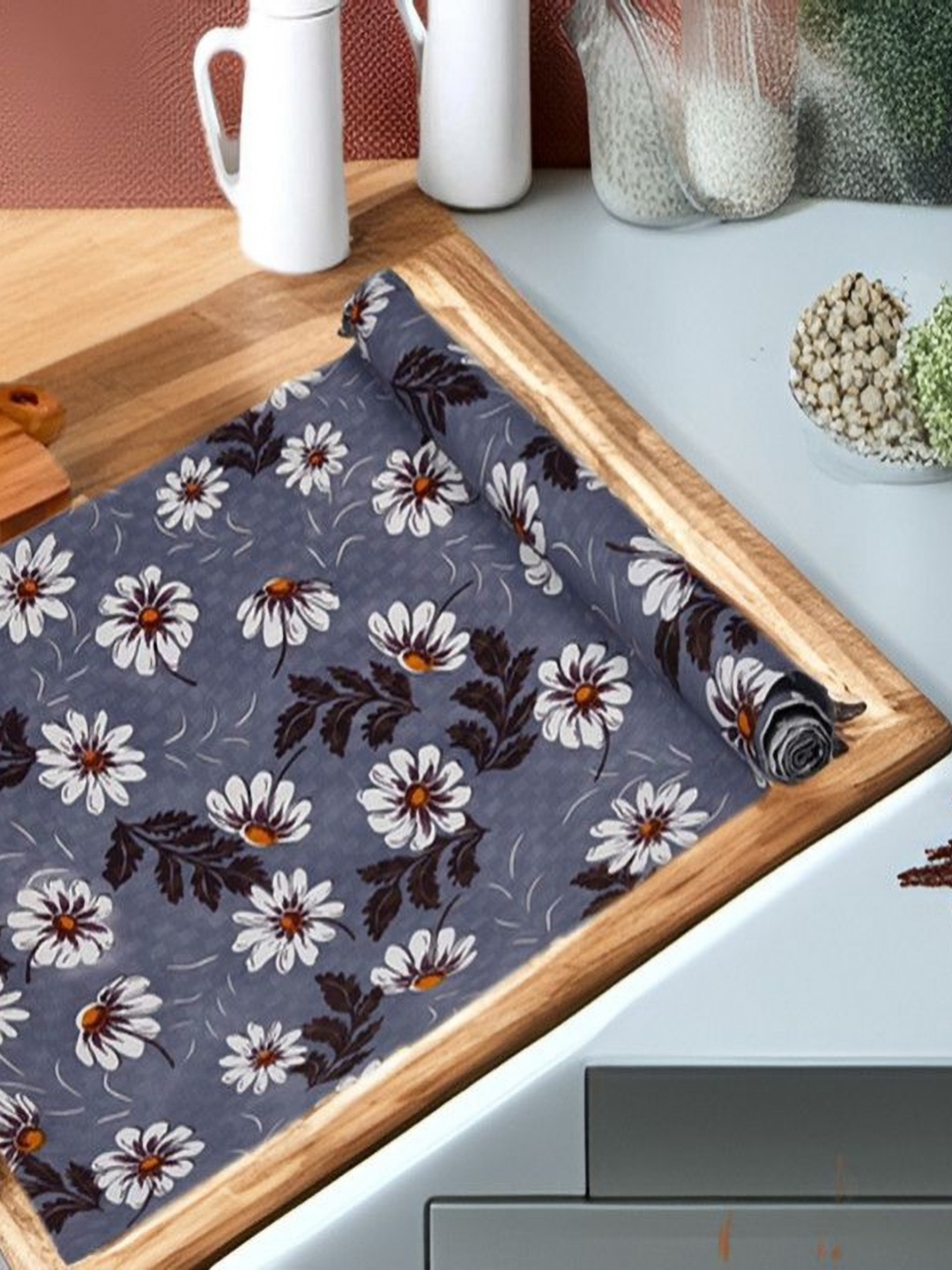 

REVEXO Blue & White Printed Water-Resistant Shelf Liner