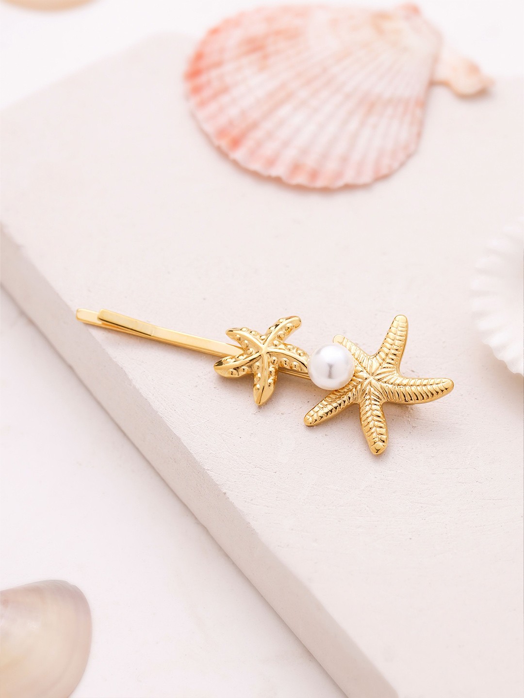

Mitali Jain Pearl Starfish Hair Pin, Gold