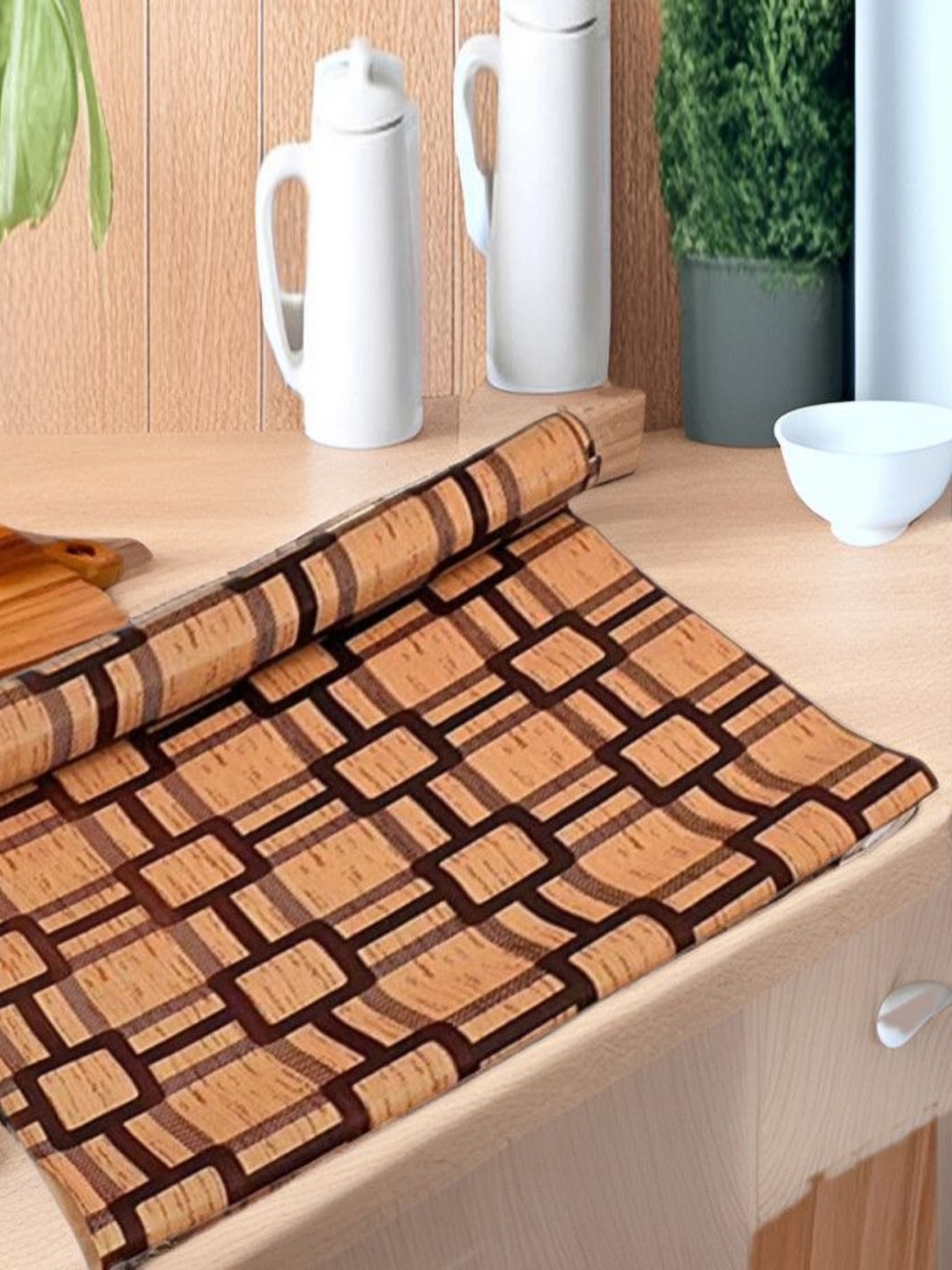 

REVEXO Brown & Black Printed Water-Resistant Shelf Liner